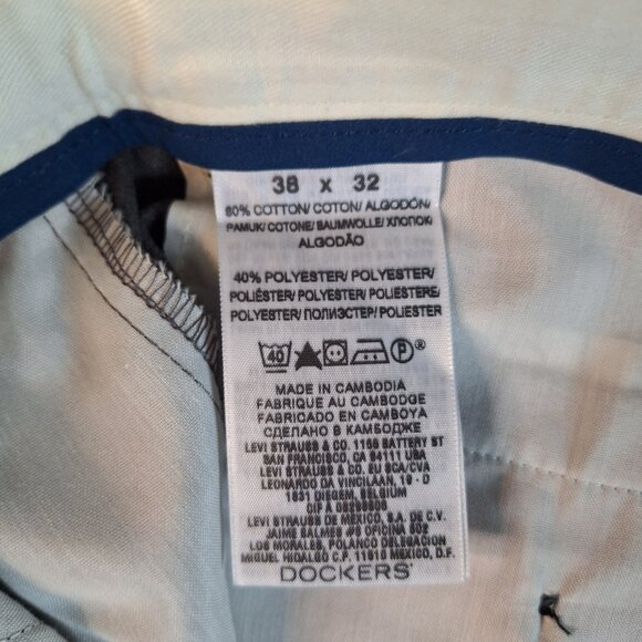 Dockers 38 x 32 NWT Gray - Picture 5 of 7